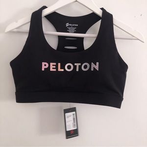 Peloton Medium Women’s sports bra NWT